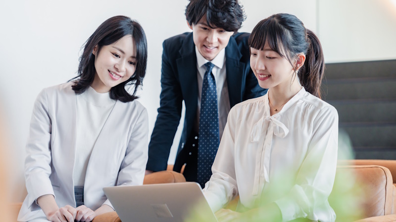 SEOテキスト分析とは？共起語・競合比較で上位化につながる改善点を見つける方法 サムネイル画像