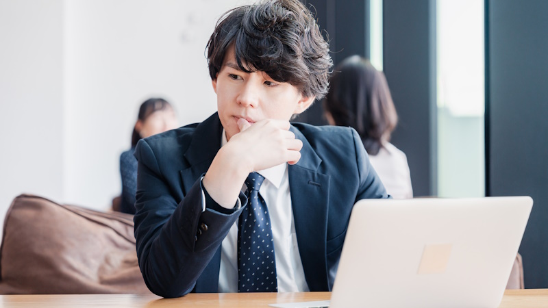 「話題の検索キーワード」が消えない!非表示にする方法を紹介 サムネイル画像