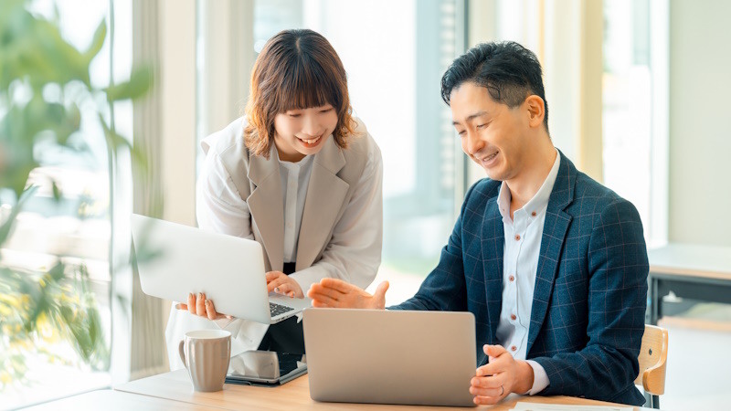 Google Discoverとは？表示されやすくするためのコツを紹介 サムネイル画像