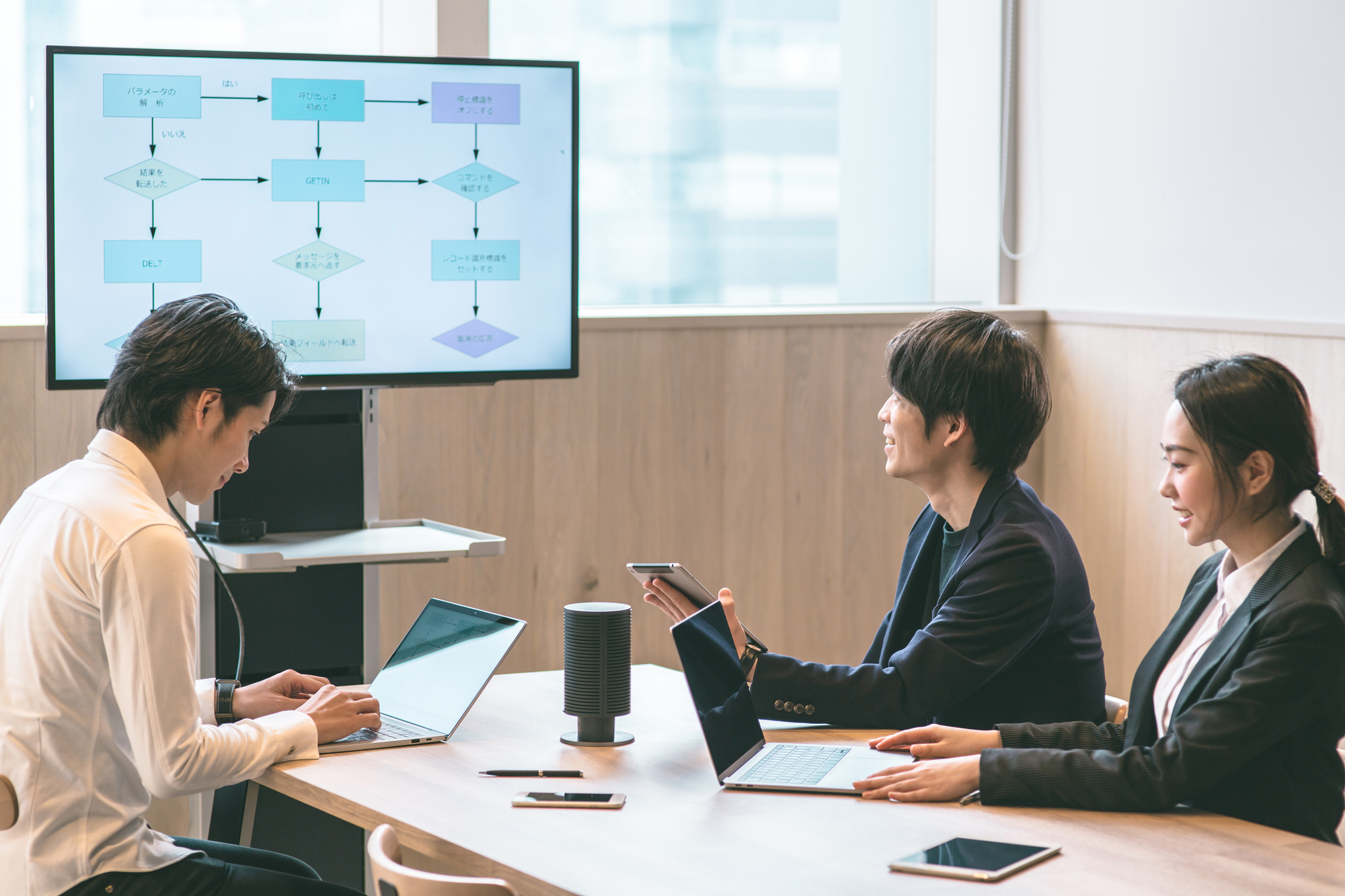 マーケティング支援の必要性とは?事例から学ぶ成功の秘訣 サムネイル画像